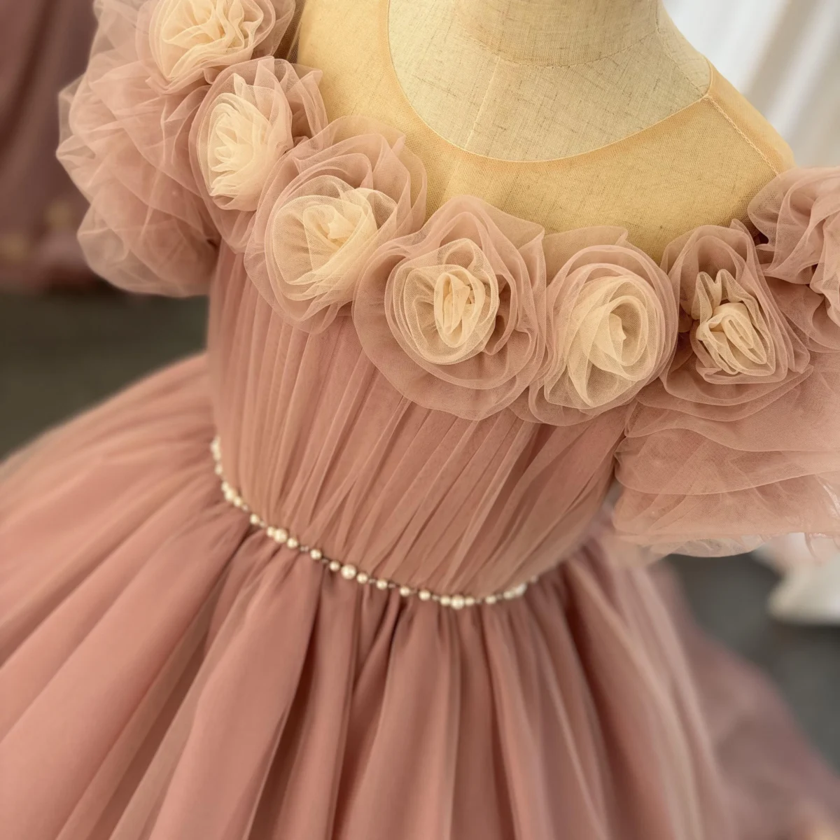 Luxury-Arabic-Pink-Girl-Dress-Handmade-Flowers-Princess-Gown-J150-AVELAPRO-48851735773487-12 Luxury Arabic Pink Girl Dress Handmade Flowers Princess Gown
