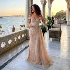 Luxury Off-the-Shoulder Evening Dress with Asymmetrical Tulle Skirt and Boned Bodice