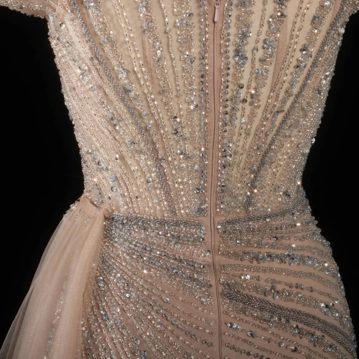 Luxury Off-the-Shoulder Evening Dress with Asymmetrical Tulle Skirt and Boned Bodice