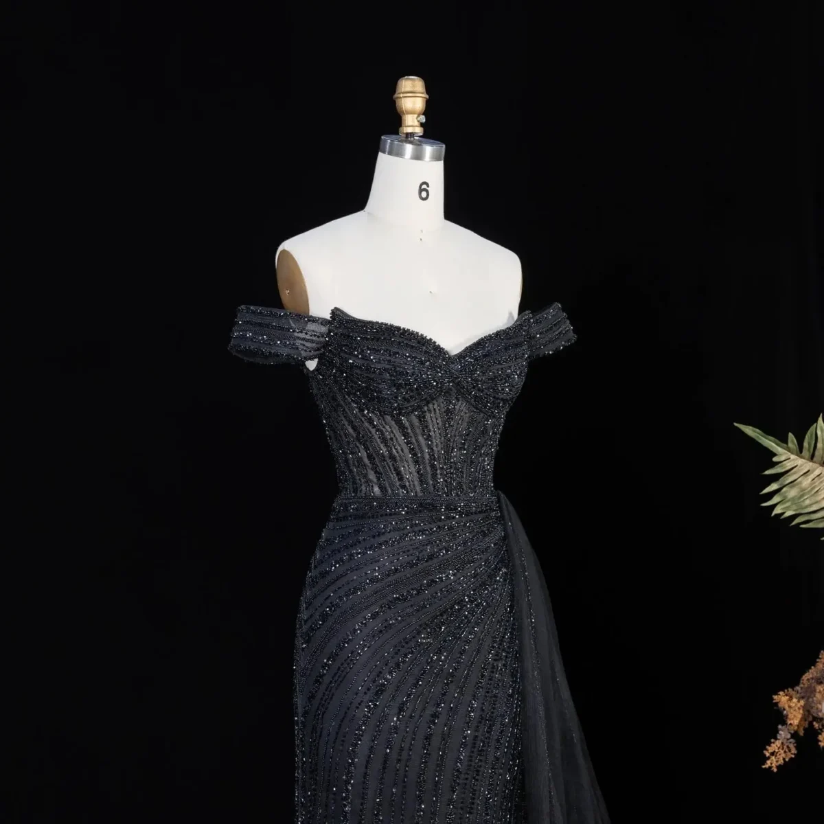 Luxury Off-the-Shoulder Evening Dress with Asymmetrical Tulle Skirt and Boned Bodice