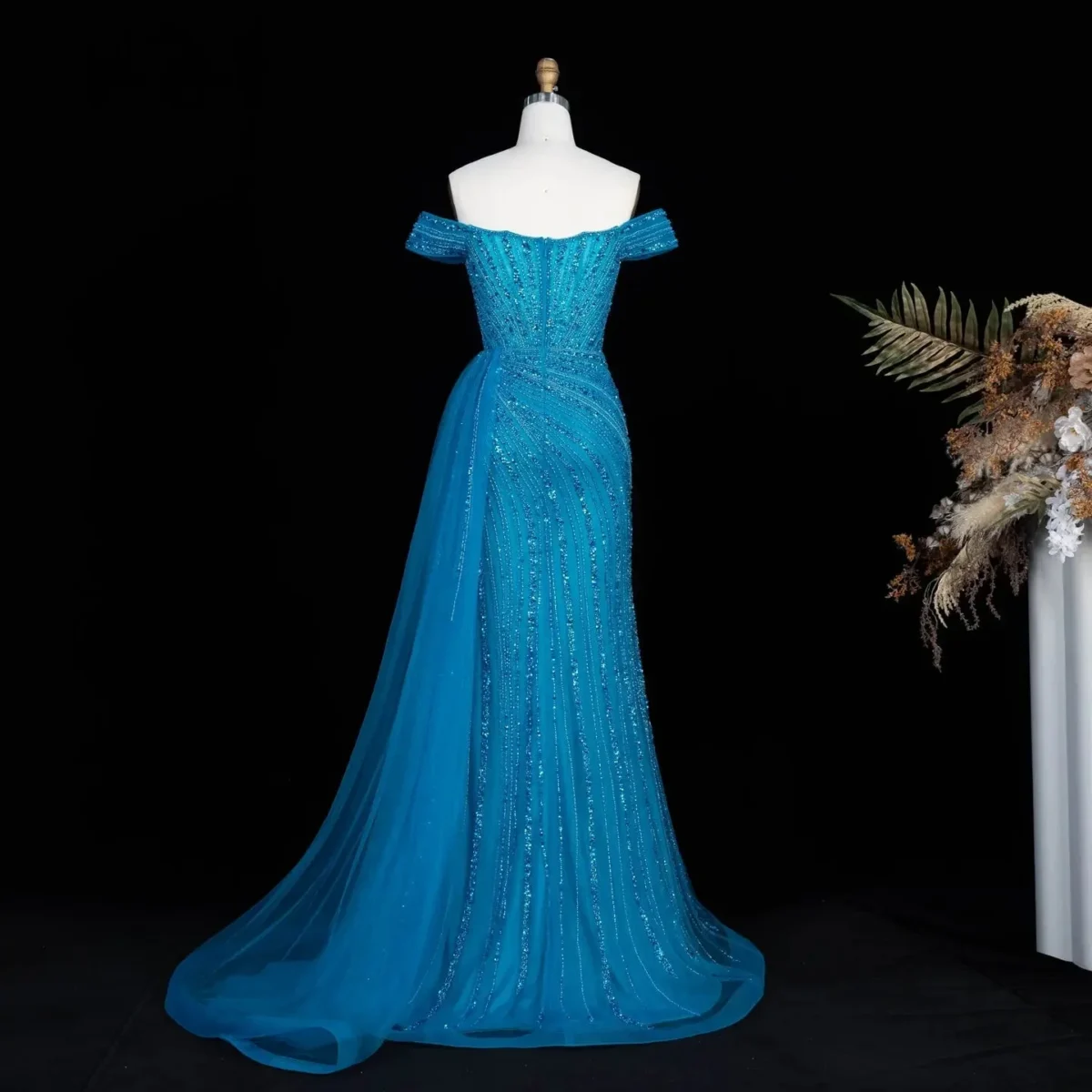 Luxury Off-the-Shoulder Evening Dress with Asymmetrical Tulle Skirt and Boned Bodice