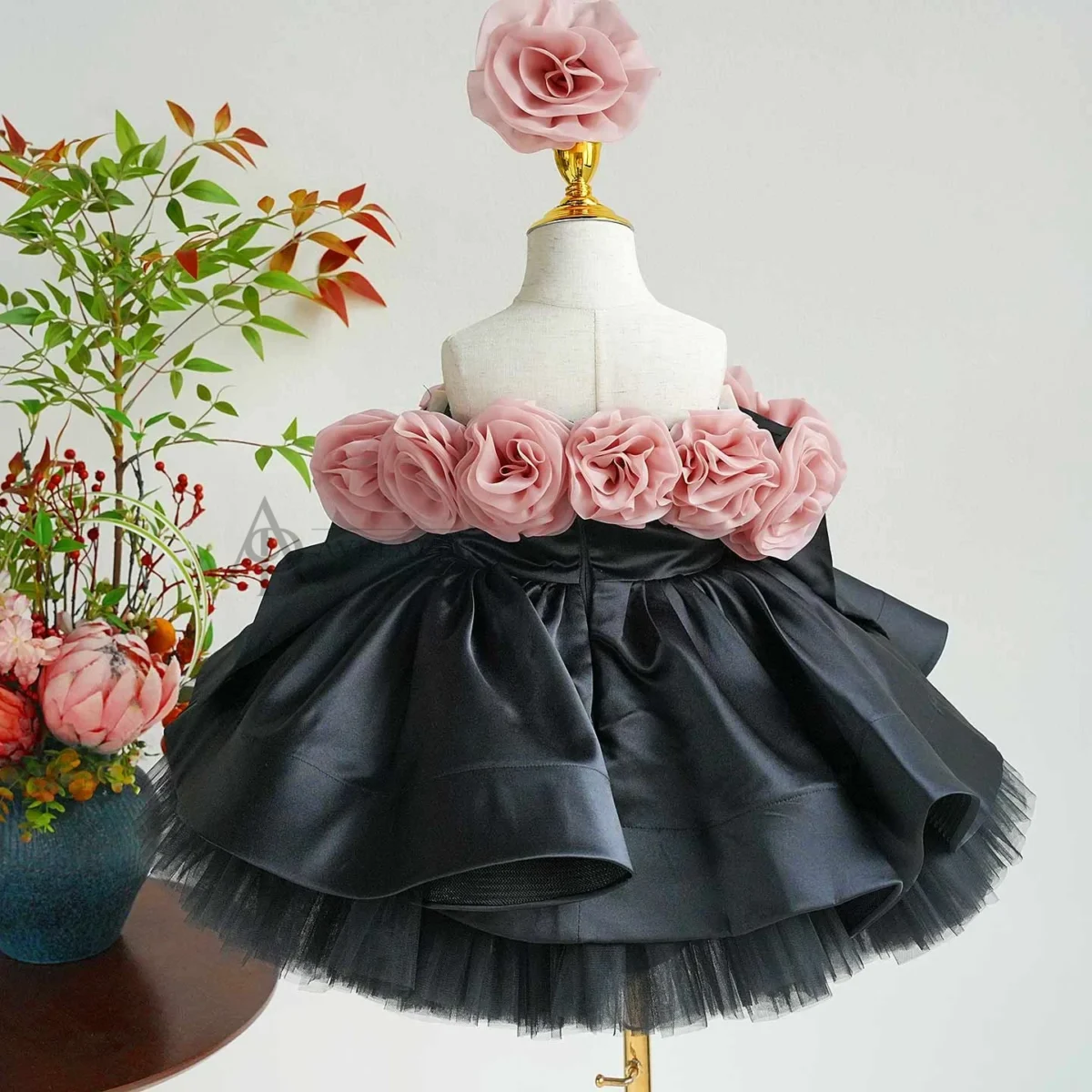 Black Off Shoulder Flower Girl Dress with 3D Flower Princess Party Ball Dress