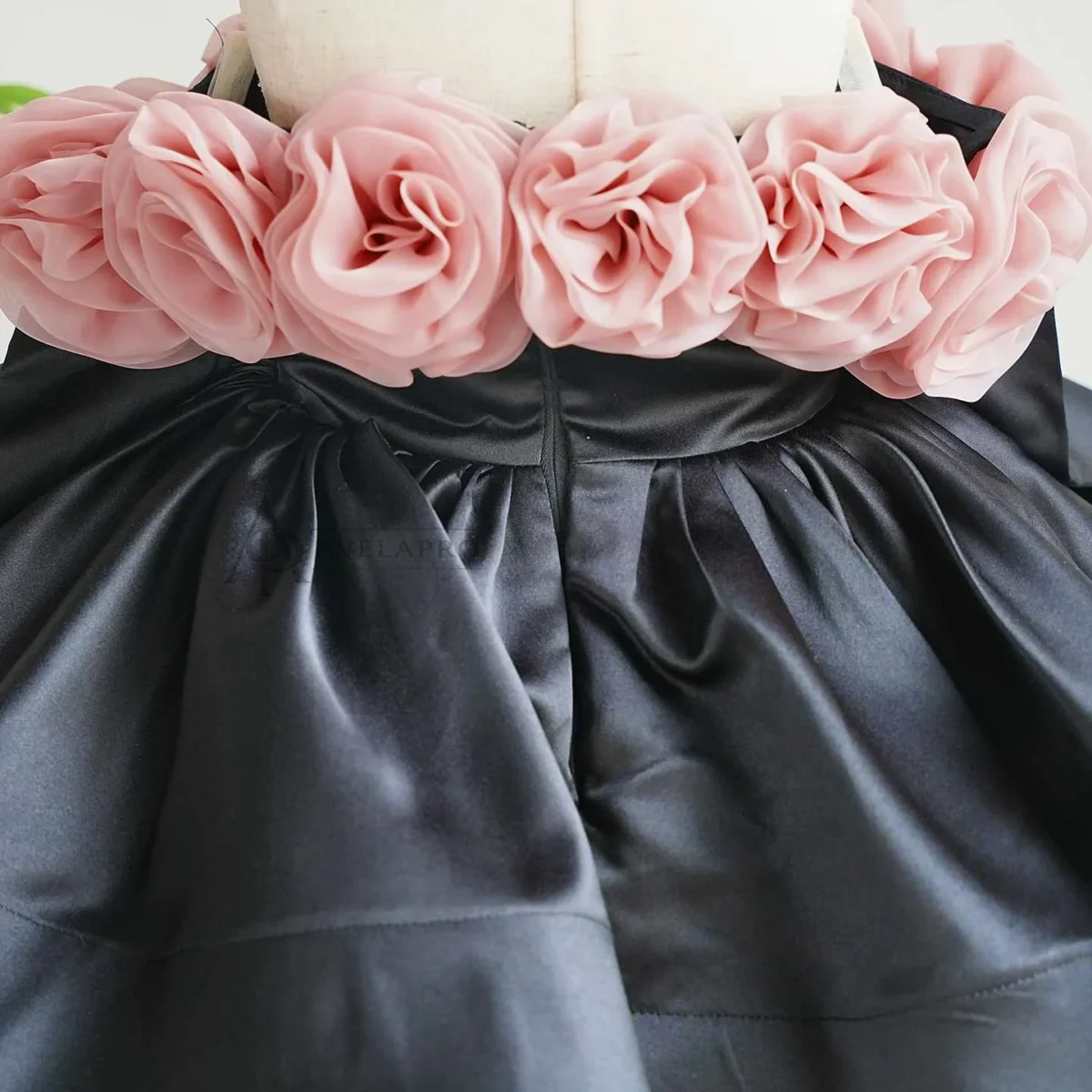 Black Off Shoulder Flower Girl Dress with 3D Flower Princess Party Ball Dress
