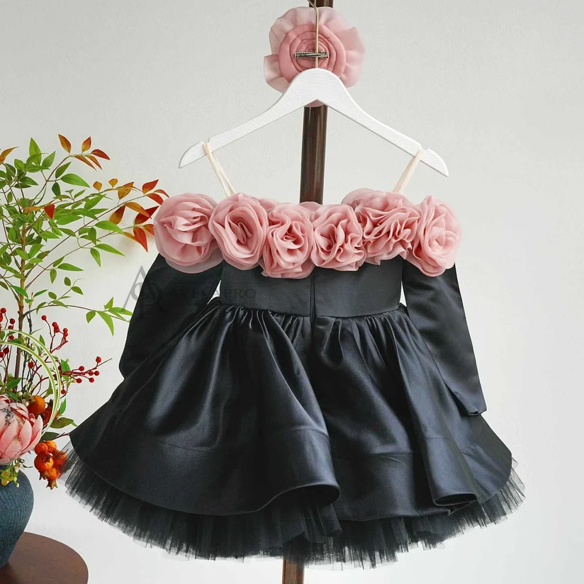 Black Off Shoulder Flower Girl Dress with 3D Flower Princess Party Ball Dress