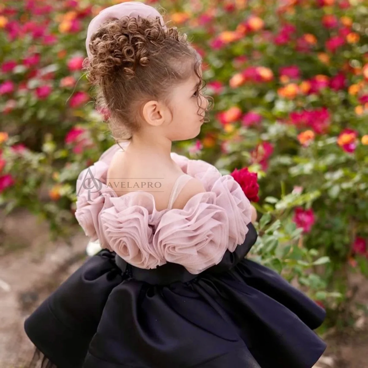 Black Off Shoulder Flower Girl Dress with 3D Flower Princess Party Ball Dress