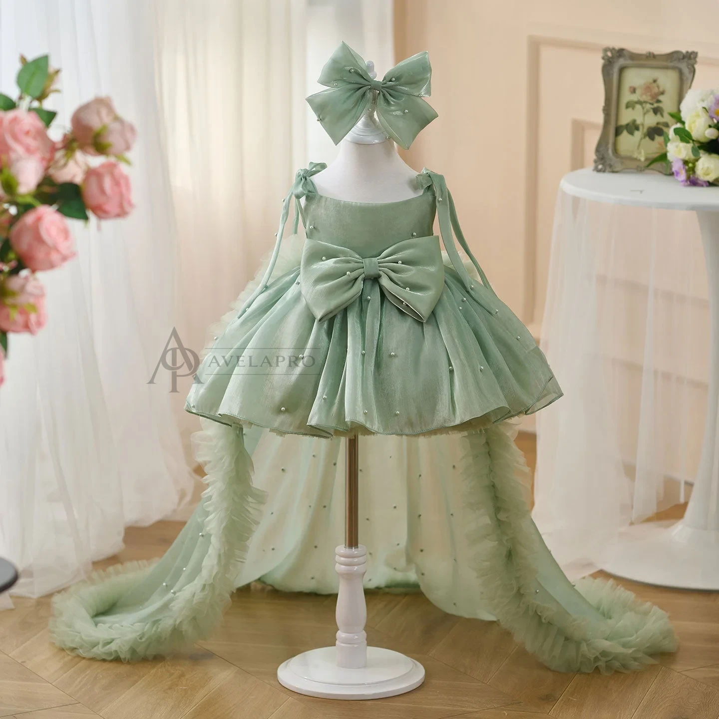 Bowed Lace Up Satin Flower Girl Dress With Trailing