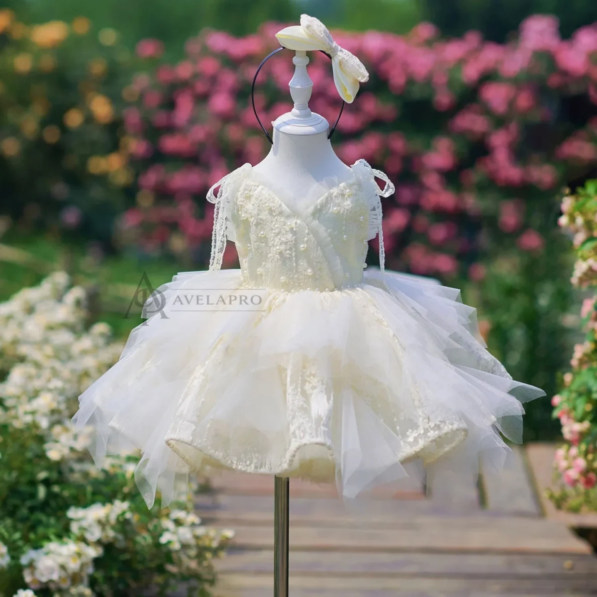 Champagne Flower Girl Dress for Girls Floral Embroidery Tulle Ball Gown for Wedding