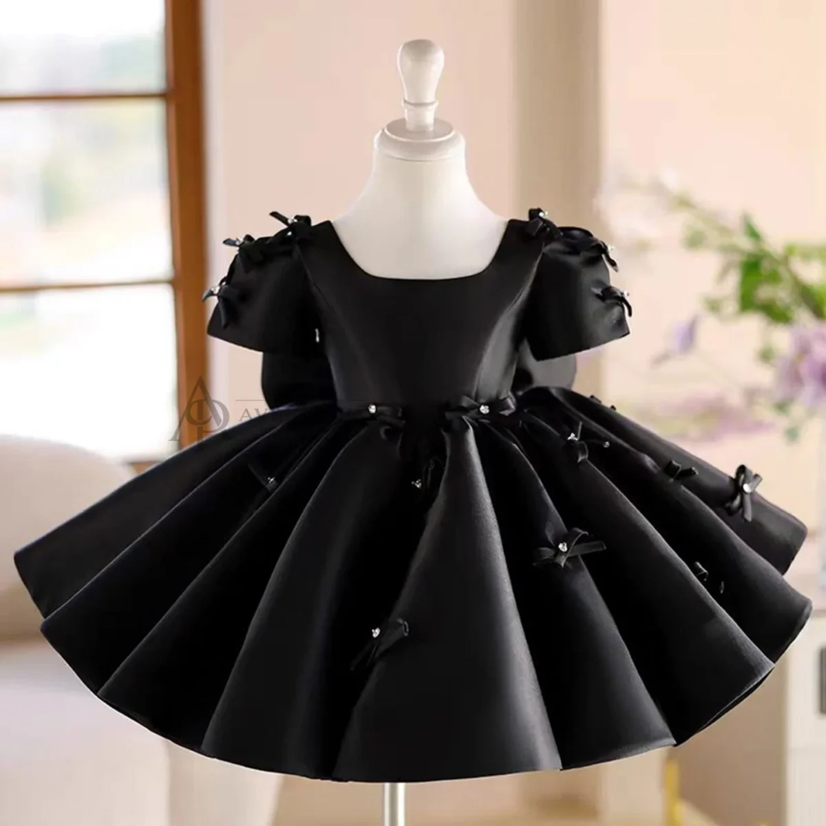 Dreamy Girl Dress Bowed for Kids Birthday Party Ball Gown