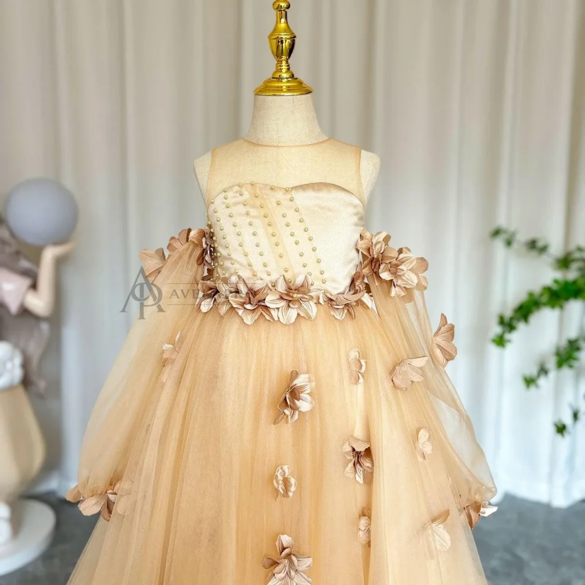 Elegant 3D Flowers Red Girl Dress Long Sleeve Princess Gown