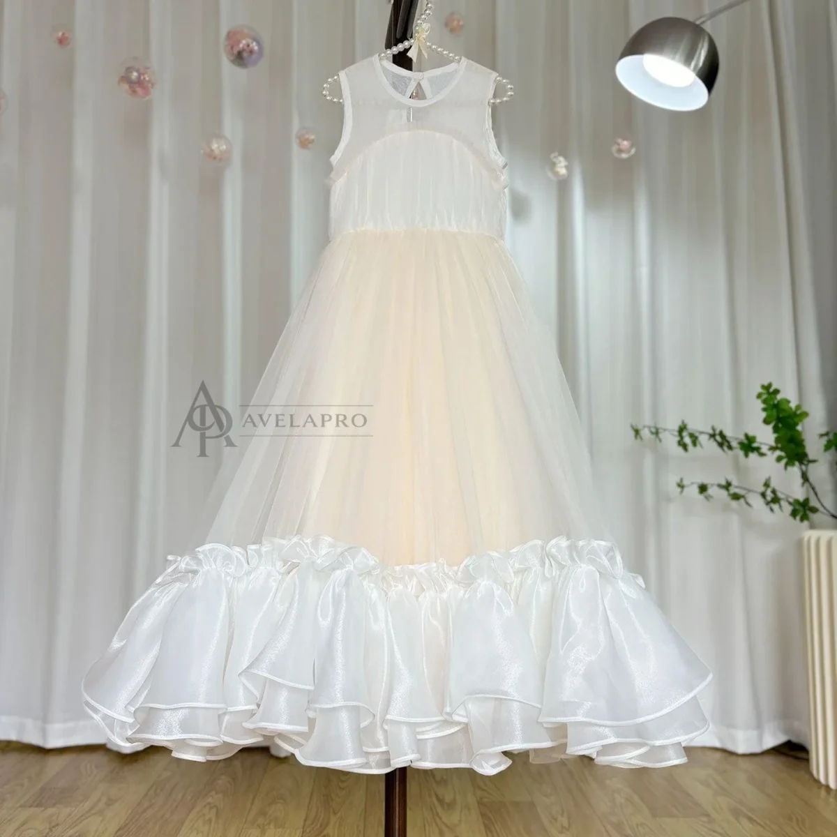 Elegant Beige Girl Dress Princess for Birthday Wedding Party