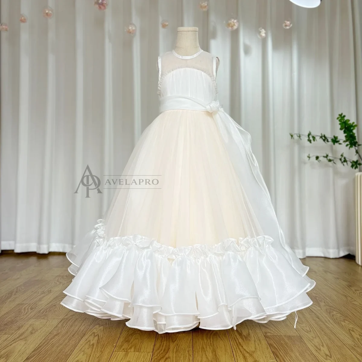 Elegant Beige Girl Dress Princess for Birthday Wedding Party