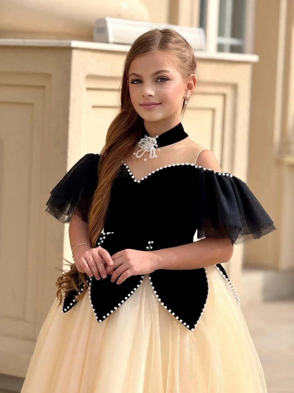Elegant Black Off-Shoulder Princess Ball Gown Dress