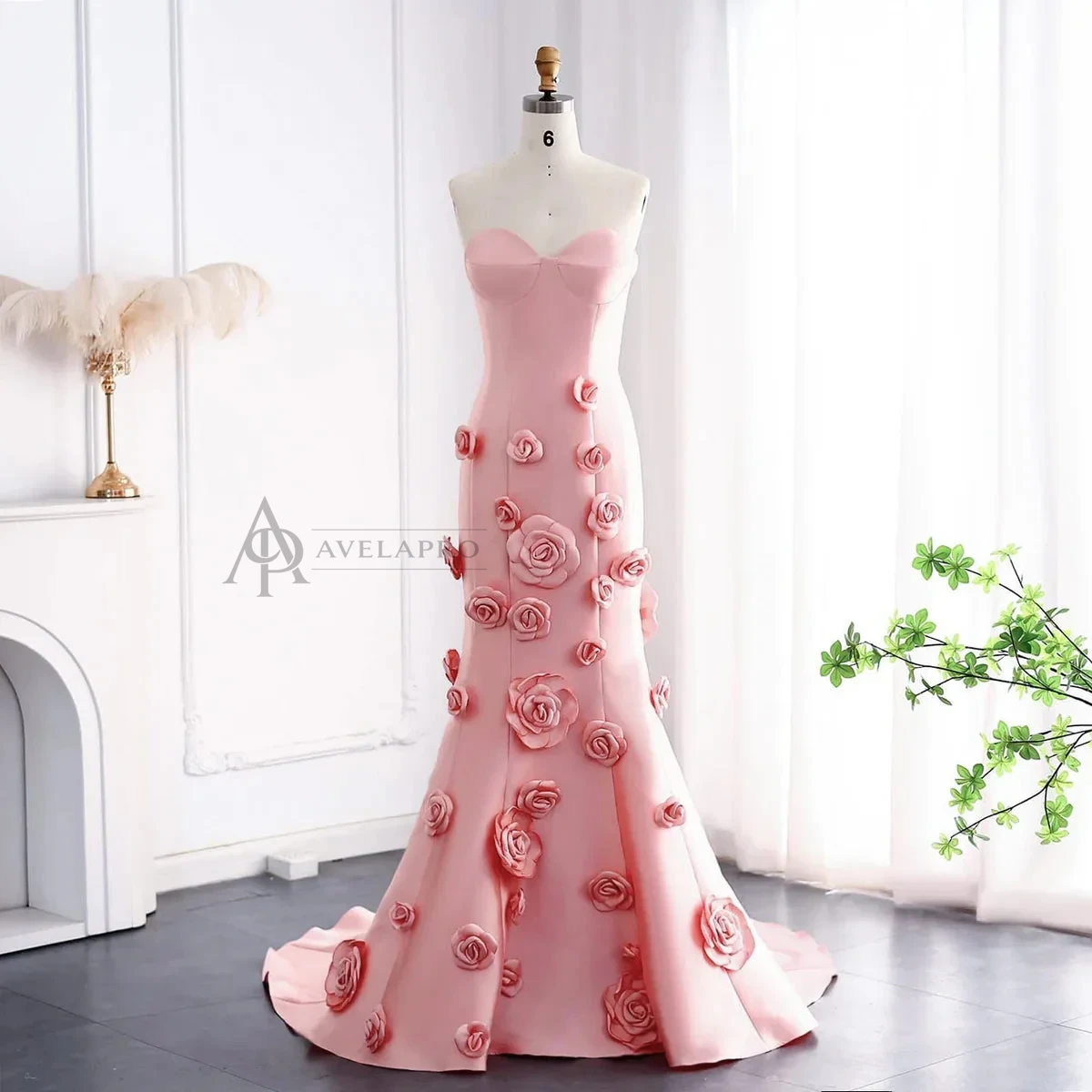 Elegant Pink 3D Flowers Strapless Evening Dress