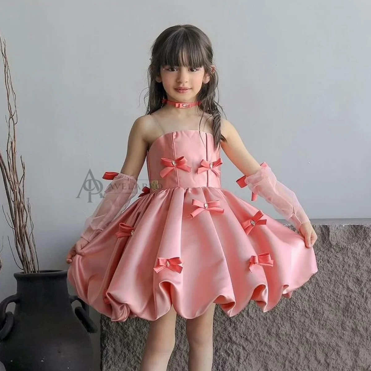 Elegant Pink Arabic Flower Girl Dresses with Glove Dubai Backless