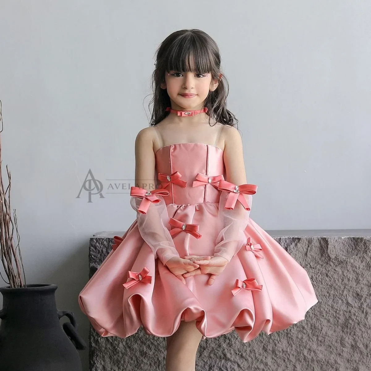 Elegant Pink Arabic Flower Girl Dresses with Glove Dubai Backless