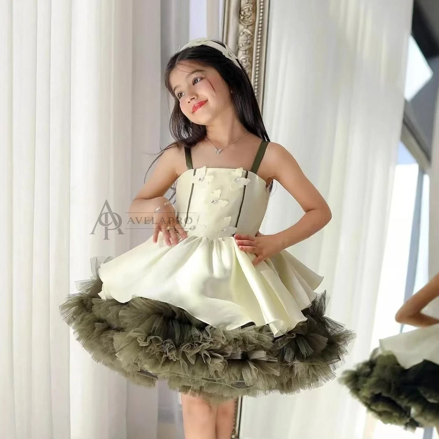 Elegant Princess Girl Dress for Kids Birthday Party Gown