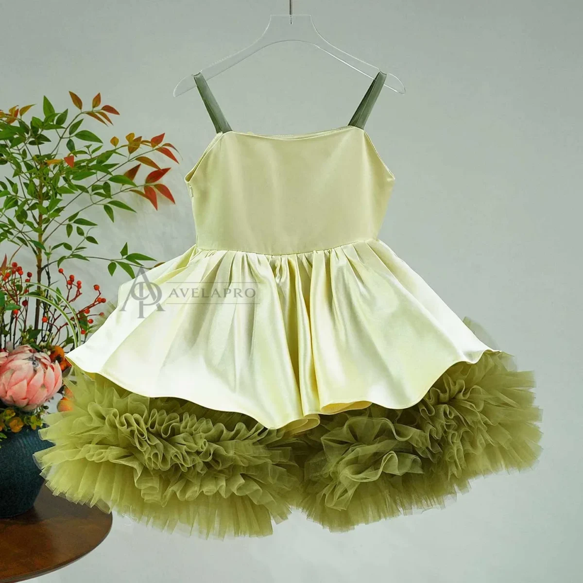 Elegant Princess Girl Dress for Kids Birthday Party Gown