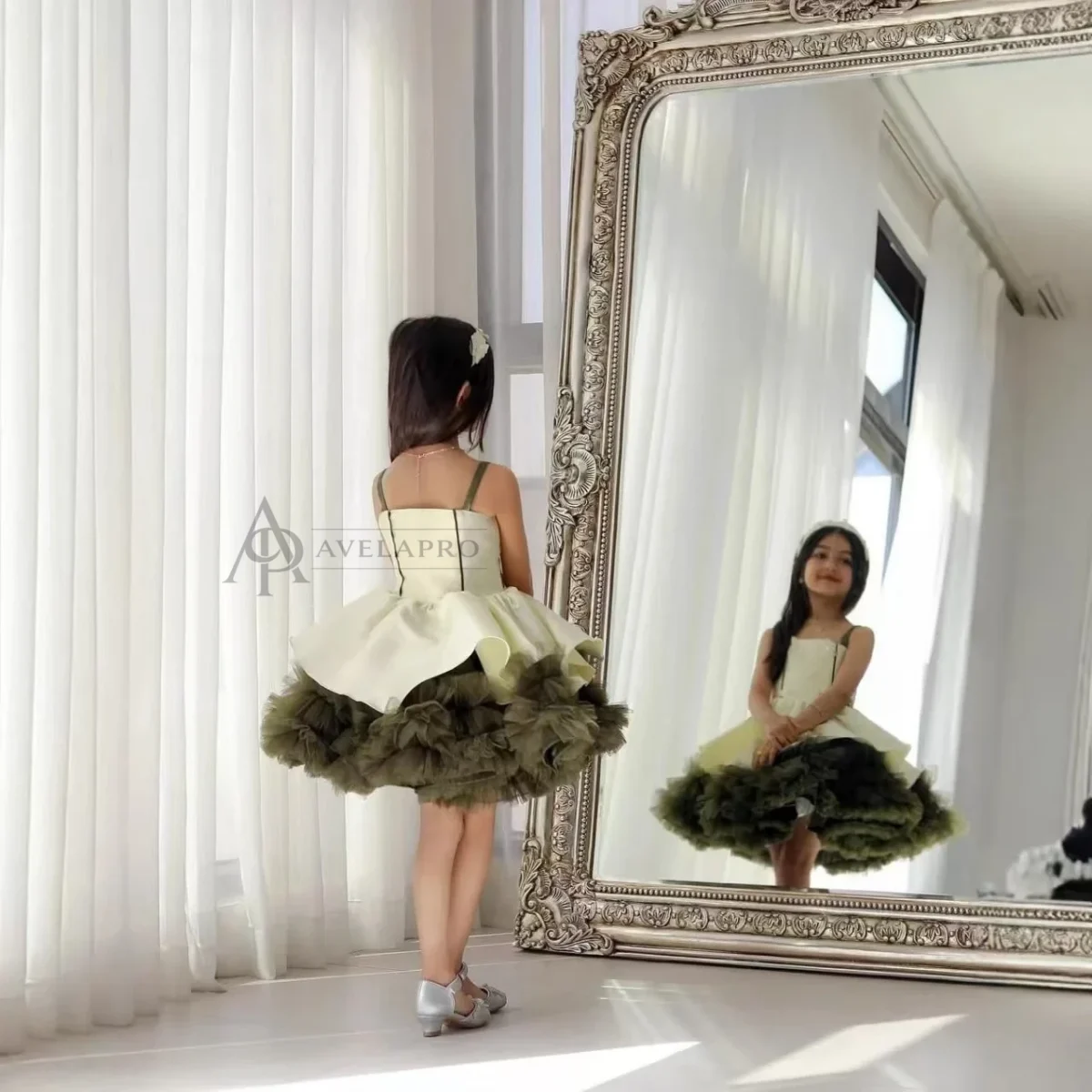 Elegant Princess Girl Dress for Kids Birthday Party Gown